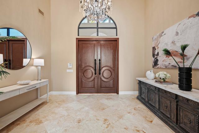 5752 Vintage Oaks Circle, Delray Beach, FL 33484