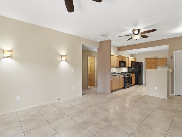 7618 Mesa Del Oro Lane, Santa Fe, NM 87507