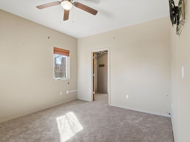 7618 Mesa Del Oro Lane, Santa Fe, NM 87507