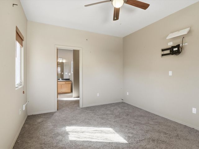 7618 Mesa Del Oro Lane, Santa Fe, NM 87507