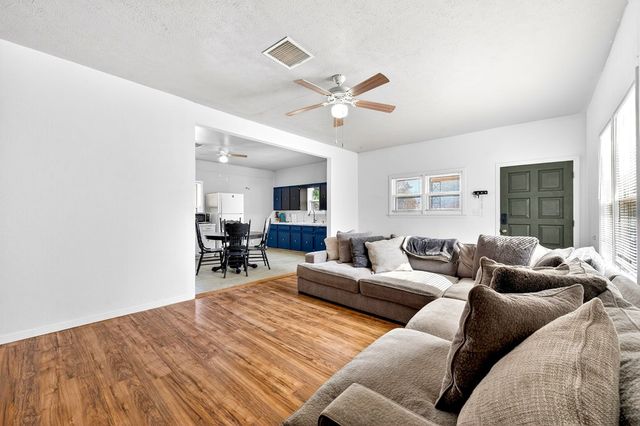 2006 Runnels St, Big Spring, TX 79720