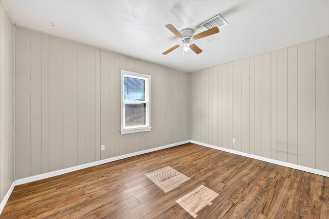 2006 Runnels St, Big Spring, TX 79720