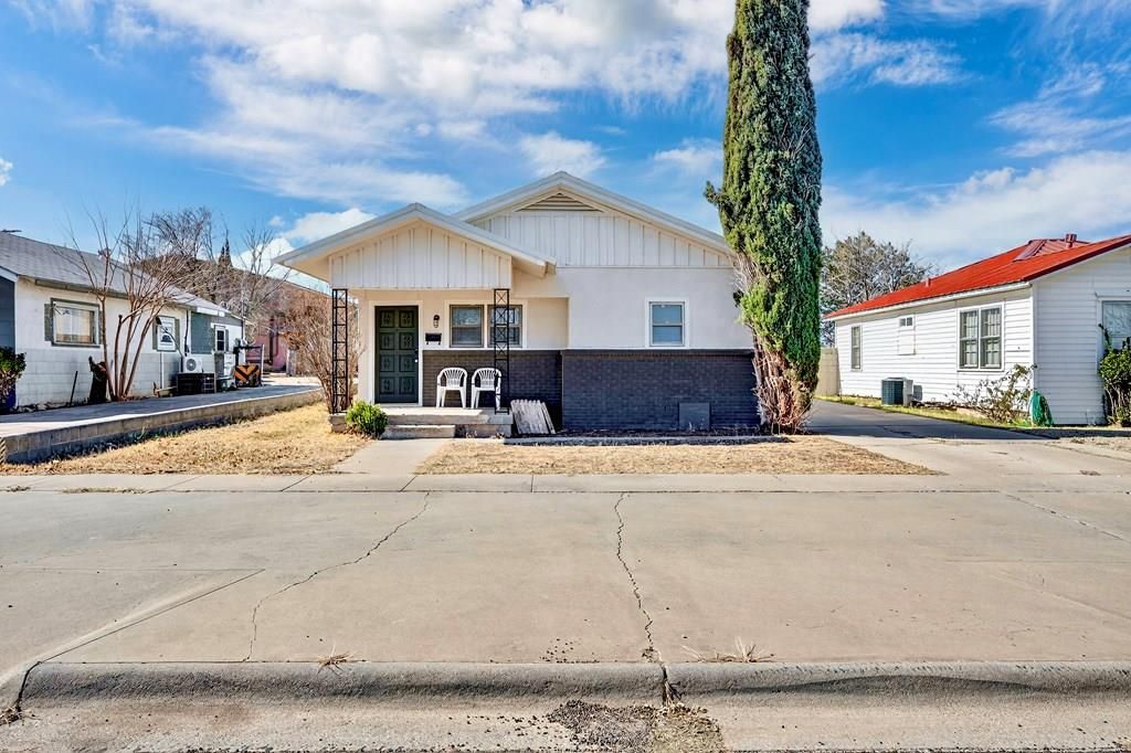 2006 Runnels St, Big Spring, TX 79720