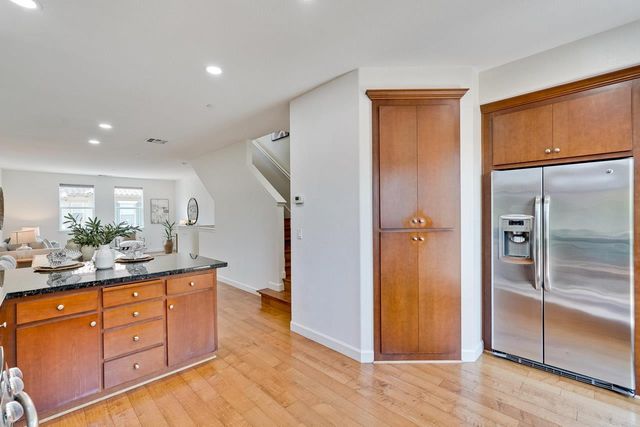 576 San Posadas Terrace, Sunnyvale, CA 94085
