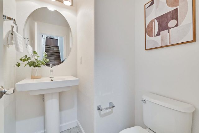 576 San Posadas Terrace, Sunnyvale, CA 94085
