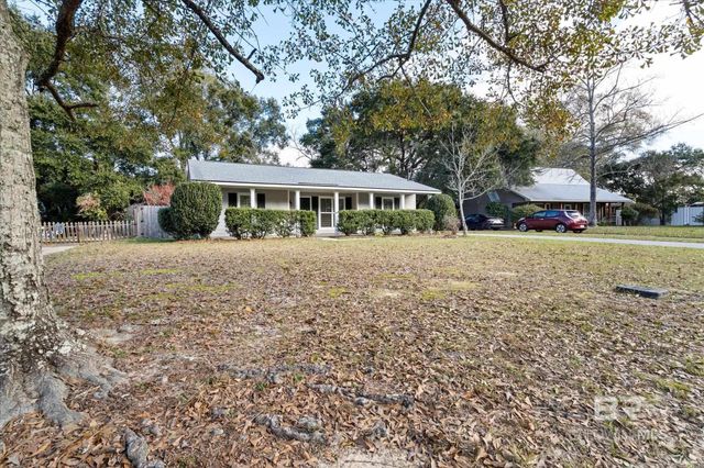 21154 Meadowbrook Drive, Fairhope, AL 36532