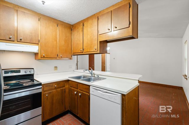 21154 Meadowbrook Drive, Fairhope, AL 36532