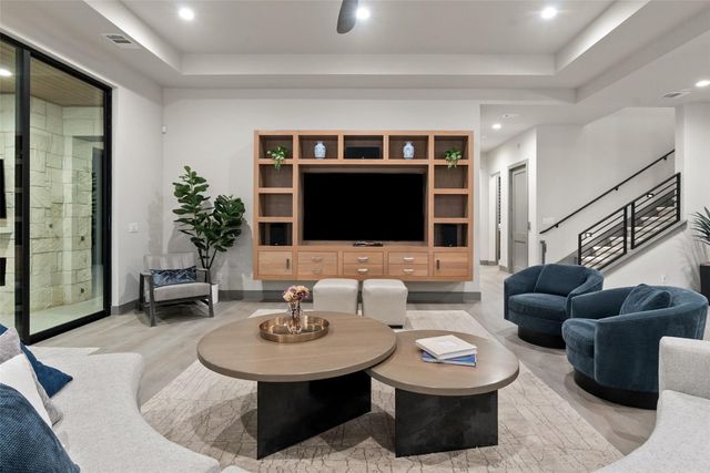 591 Vendemmia BND, Austin, TX 78738