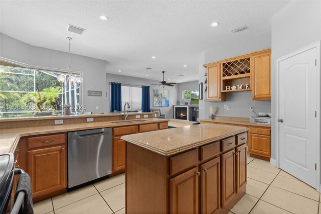 330 GLEN CLUB DR., Other, FL 32713