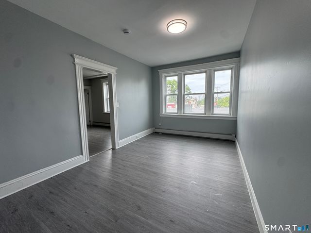 1874 Barnum Avenue, Stratford, CT 06614