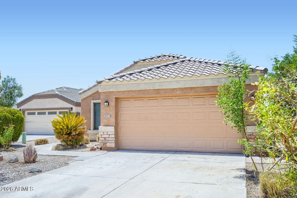 39378 N MARLA Circle, San Tan Valley, AZ 85140 — photo 2