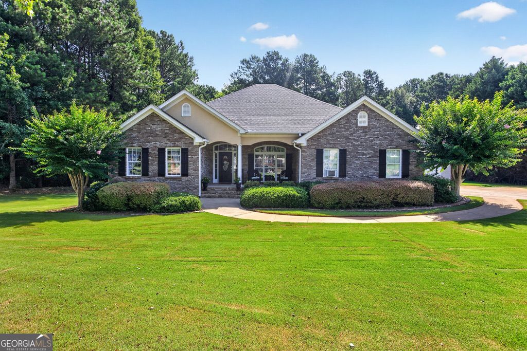 208 Edna Ruth Lane, Mcdonough, GA 30253