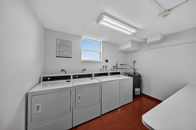 1800 N Andrews Avenue 2F, Fort Lauderdale, FL 33311