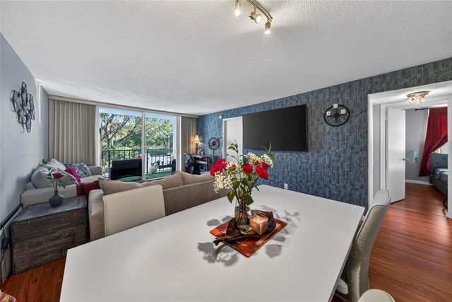 1800 N Andrews Avenue 2F, Fort Lauderdale, FL 33311