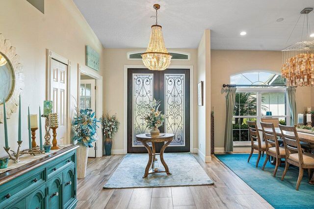 15925 Springhill Court, Wellington, FL 33414