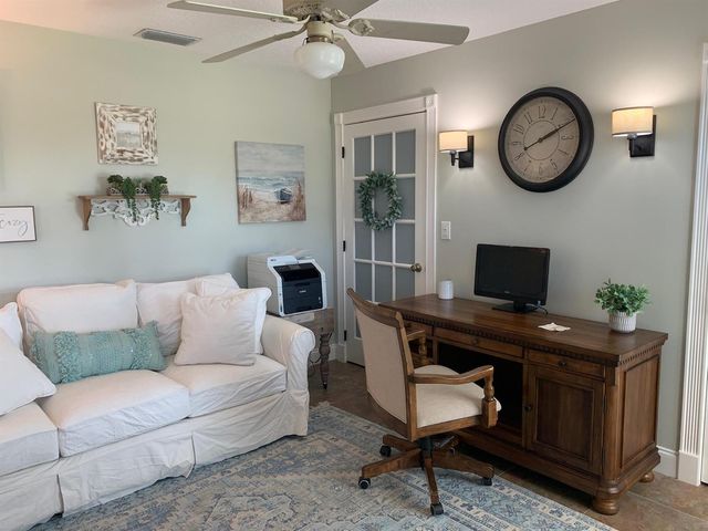 15925 Springhill Court, Wellington, FL 33414