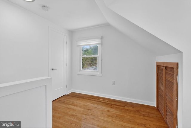 5831 33RD AVE, Hyattsville, MD 20782