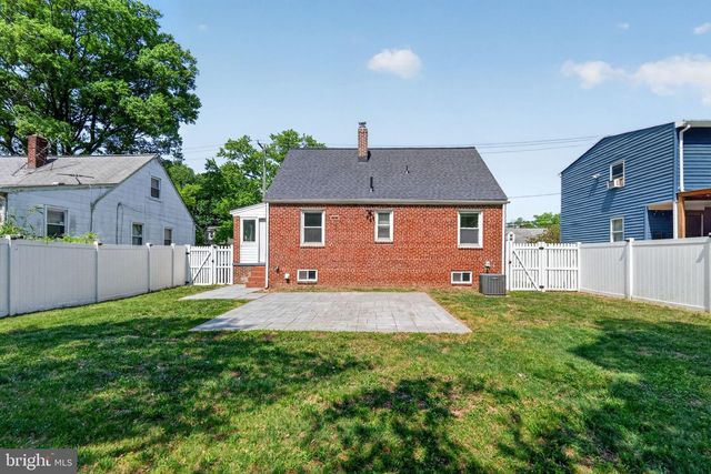 5831 33RD AVE, Hyattsville, MD 20782