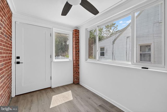 5831 33RD AVE, Hyattsville, MD 20782