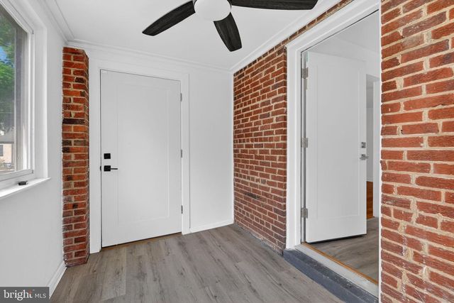 5831 33RD AVE, Hyattsville, MD 20782