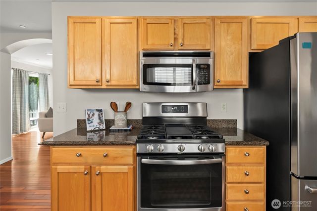 1965 McDonald Avenue, Dupont, WA 98327