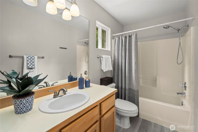 1965 McDonald Avenue, Dupont, WA 98327
