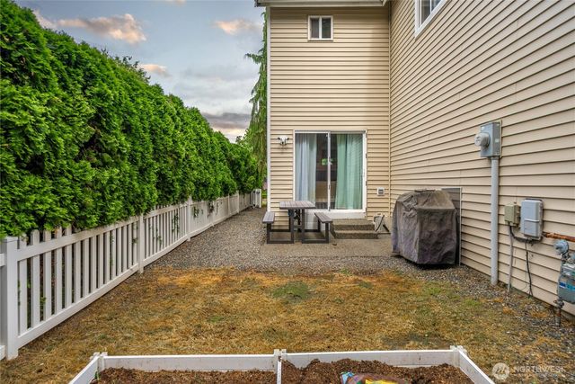 1965 McDonald Avenue, Dupont, WA 98327