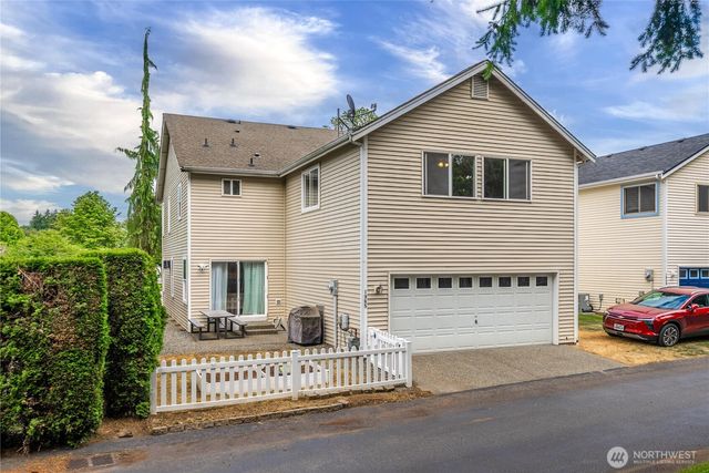 1965 McDonald Avenue, Dupont, WA 98327