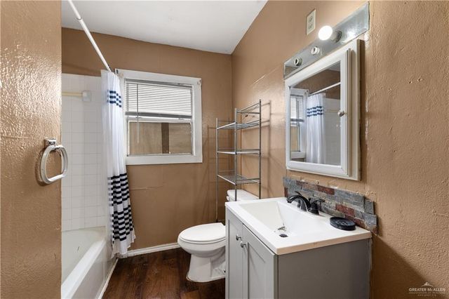 909 Buchanan Avenue, Harlingen, TX 78550