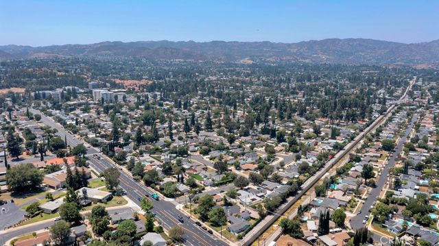 22641 Sherman Way, West Hills, CA 91307
