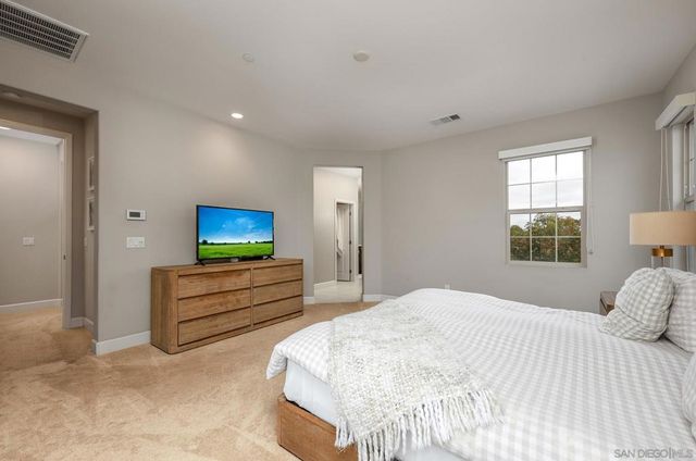 7025 Via Agave, San Diego, CA 92130