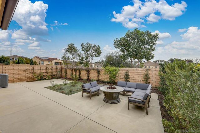 7025 Via Agave, San Diego, CA 92130