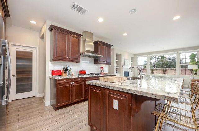 7025 Via Agave, San Diego, CA 92130