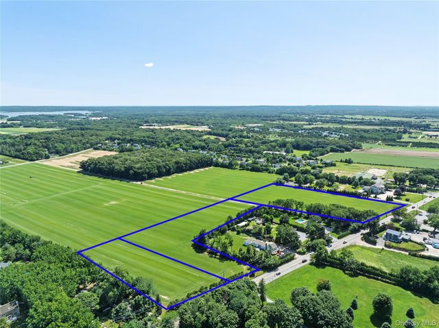 Sound Avenue, Aquebogue, NY 11931
