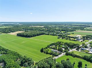 Sound Avenue, Aquebogue, NY 11931