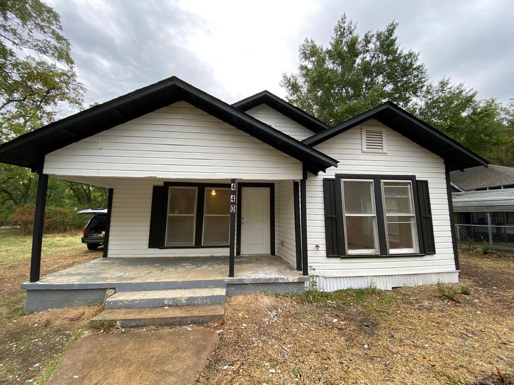 440 12th Street NE, Paris, TX 75460