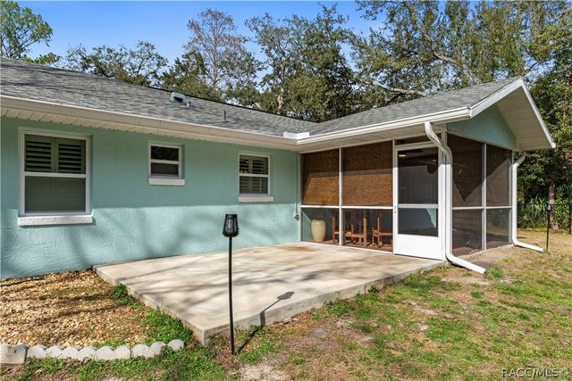 11108 W Thoreau Place, Crystal River, FL 34428