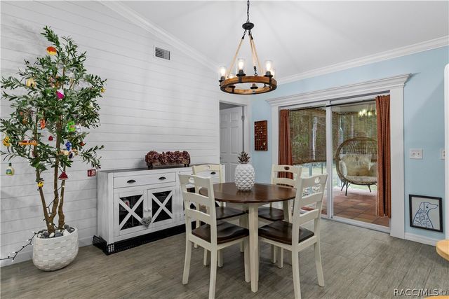 11108 W Thoreau Place, Crystal River, FL 34428