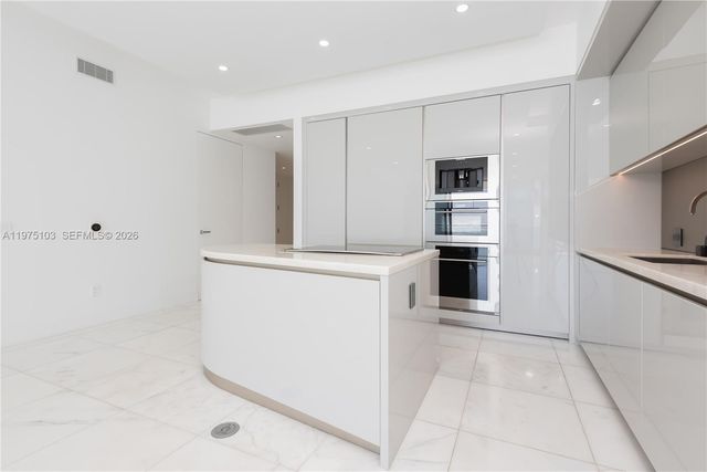 18975 Collins Avenue 801, Sunny Isles Beach, FL 33160