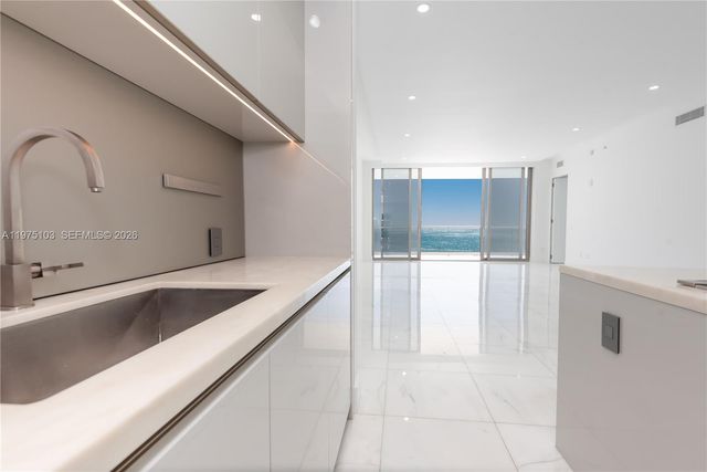 18975 Collins Avenue 801, Sunny Isles Beach, FL 33160