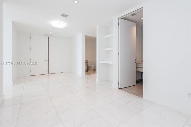 18975 Collins Avenue 801, Sunny Isles Beach, FL 33160
