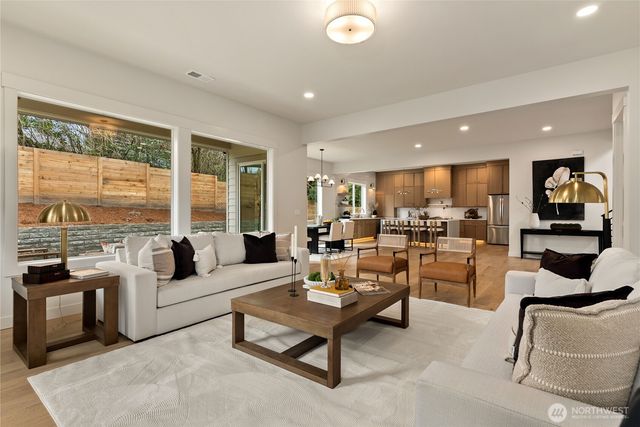 1305 Maine Court, Milton, WA 98354