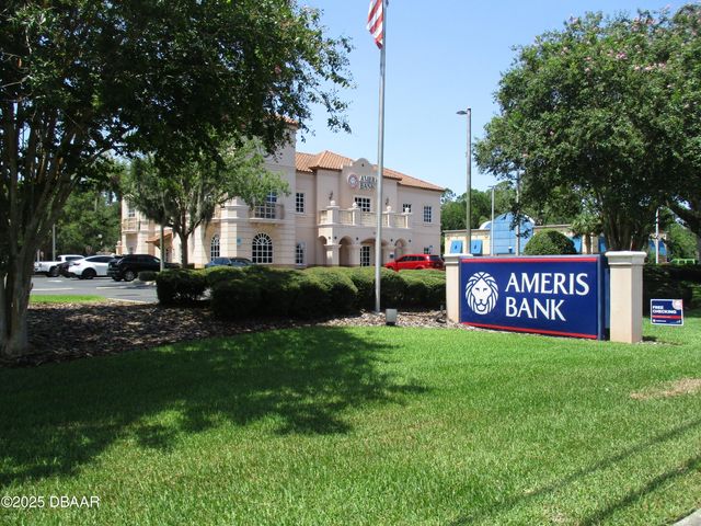 11 Pearl Drive, Ormond Beach, FL 32174