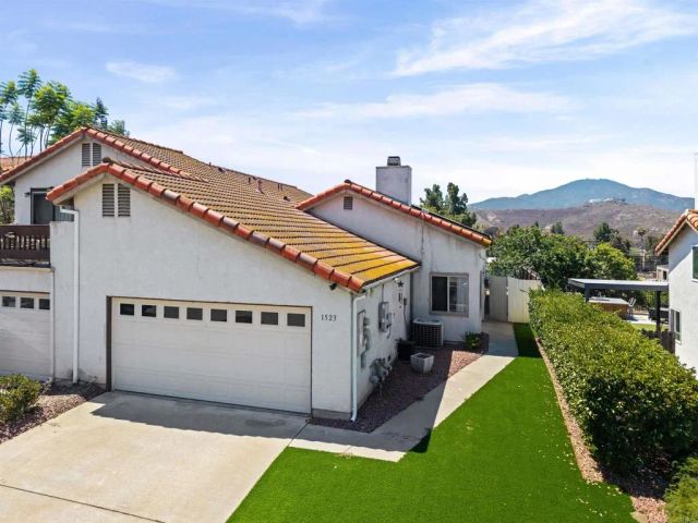 1523 Woodpine Drive, El Cajon, CA 92019