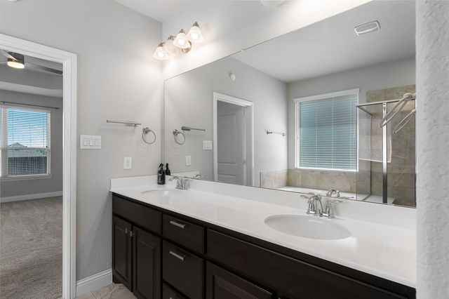 1303 Axis Deer Road, Arlington, TX 76002