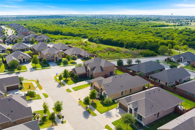 1303 Axis Deer Road, Arlington, TX 76002