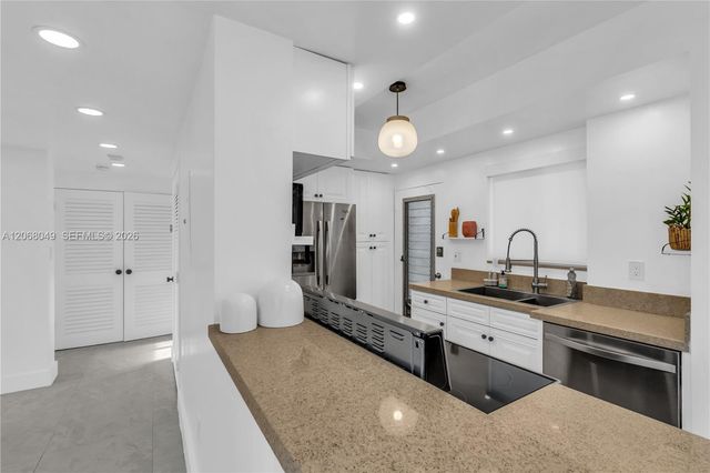 9101 E Bay Harbor Drive 706, Bay Harbor Islands, FL 33154