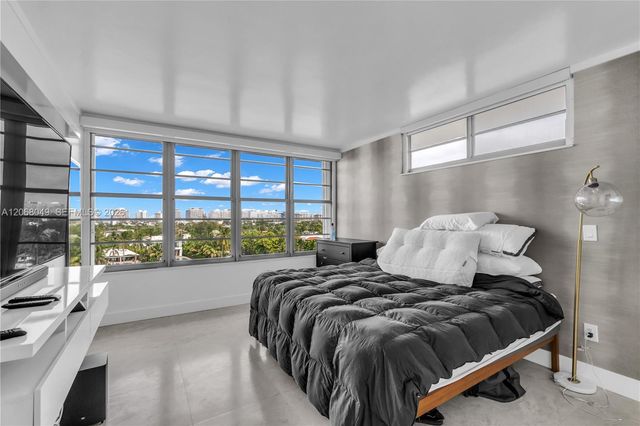 9101 E Bay Harbor Drive 706, Bay Harbor Islands, FL 33154