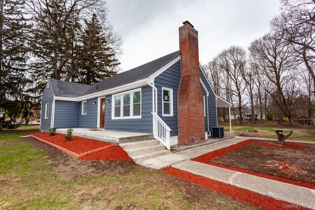 15 Waring Road, Newburgh, NY 12550
