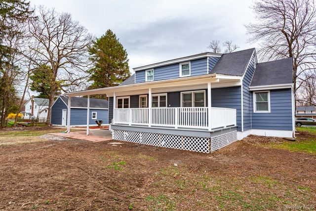 15 Waring Road, Newburgh, NY 12550